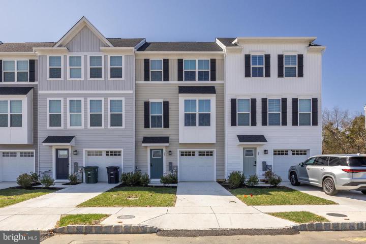 Photo of 28 Sand Hills Drive, Williamstown NJ