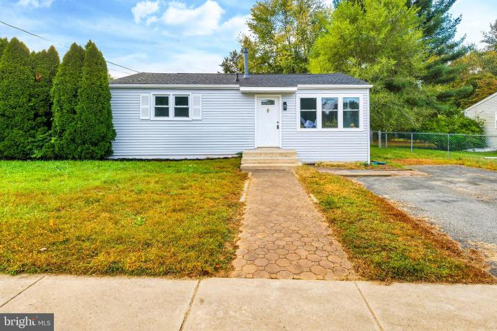 Photo of 100 Jerrys Avenue