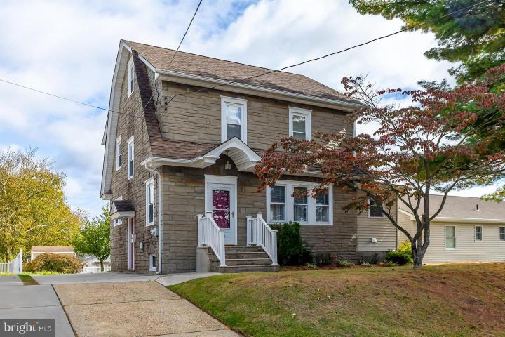 Photo of 132 Tomlin Station Road, Gibbstown NJ