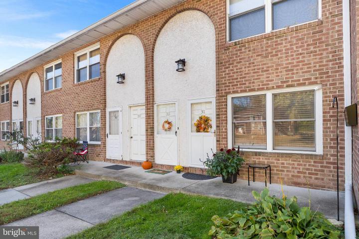 Photo of 311 Winding Way