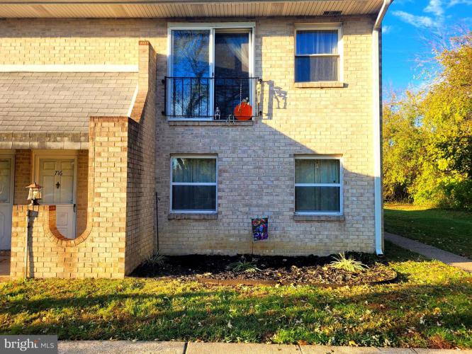 Photo of 715 Winding Way