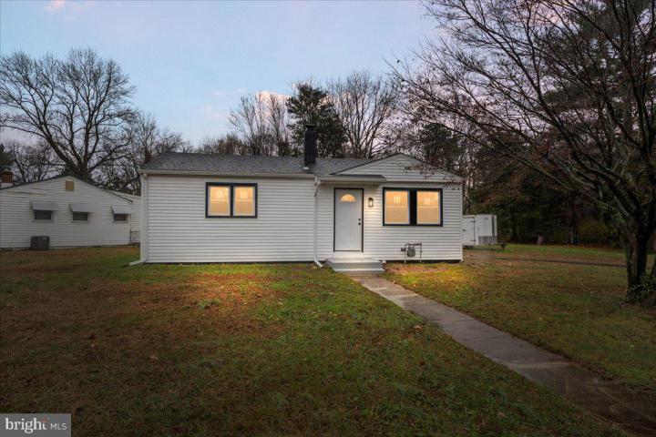 Photo of 196 Jerrys Avenue, Clayton NJ