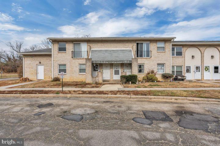 Photo of 702 Winding Way