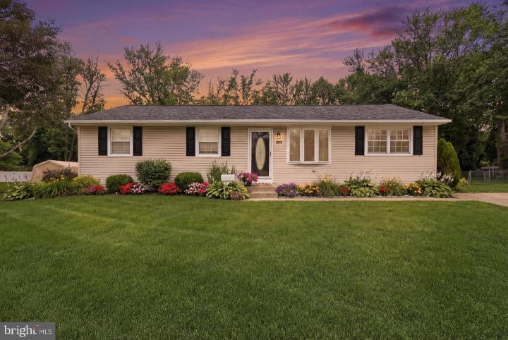 Photo of 203 Central Avenue