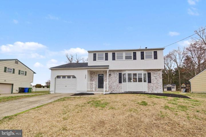 Photo of 327 Bucknell Avenue