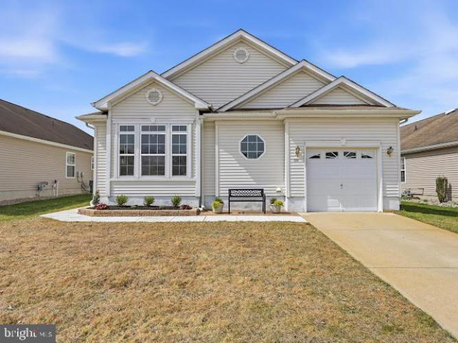 Photo of 539 Riviera Drive