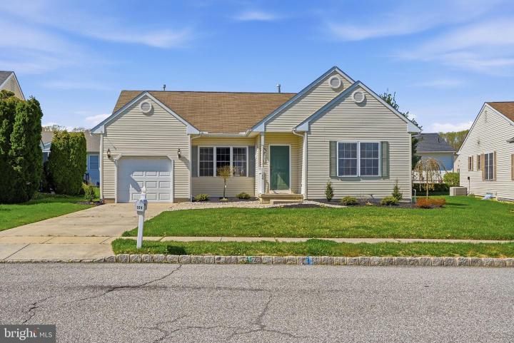 Photo of 104 Trellis Lane