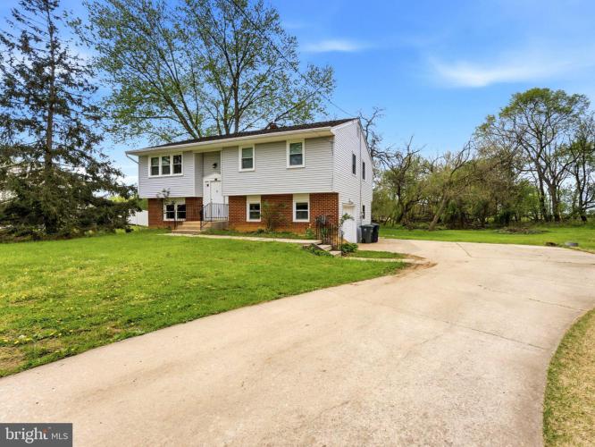 Photo of 327 Sykesville Road