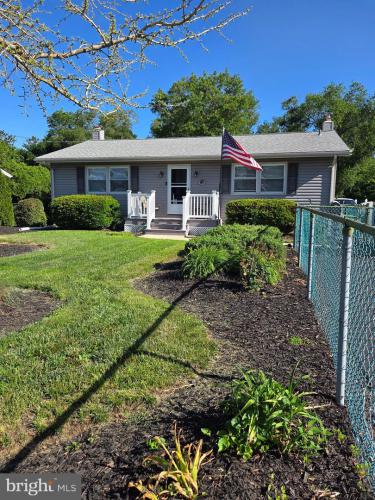 Photo of 405 E High Street