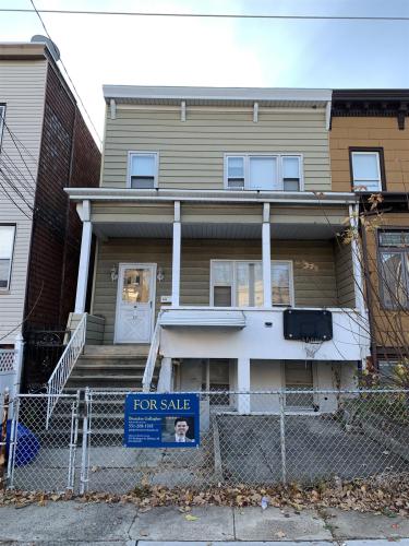 Photo of 37 Pearsall Avenue, Jersey City Greenville NJ