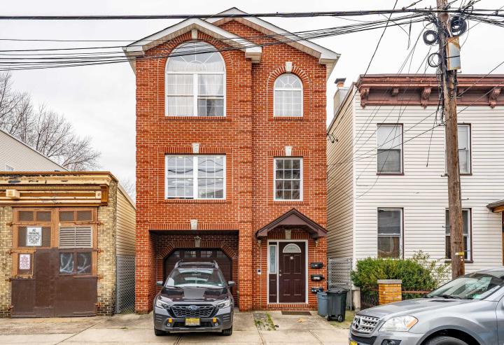 Photo of 72 Webster Avenue, Jersey City Heights NJ