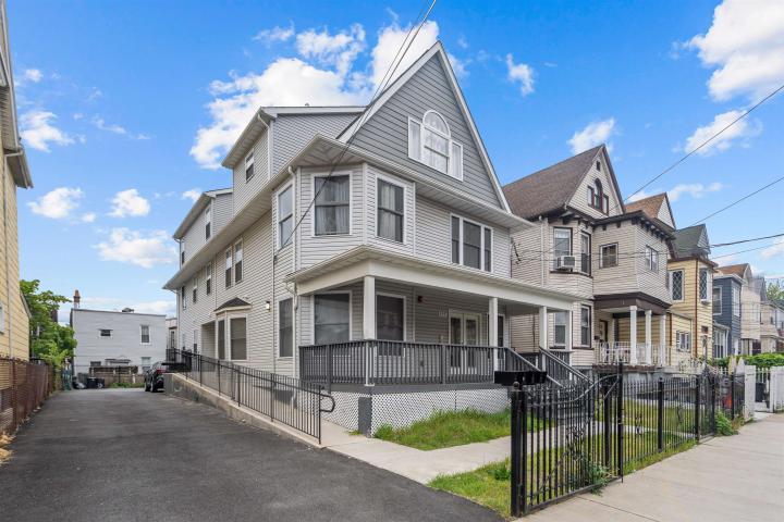Photo of 133 Pearsall Avenue, Jersey City Greenville NJ