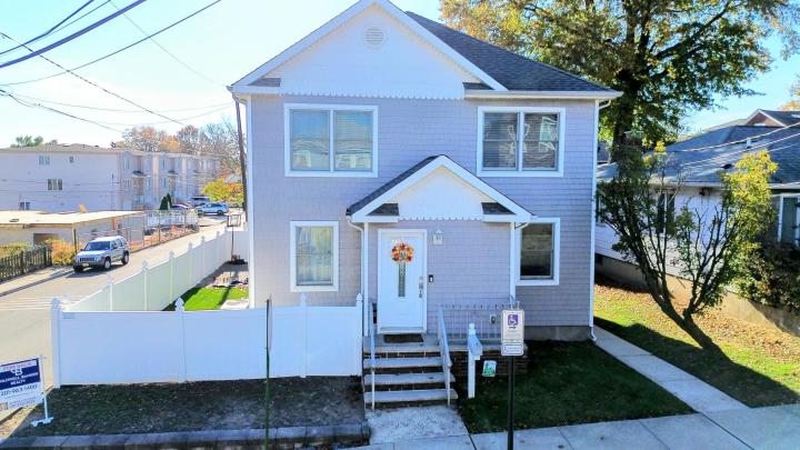 Photo of 306 Lincoln Avenue, Secaucus NJ