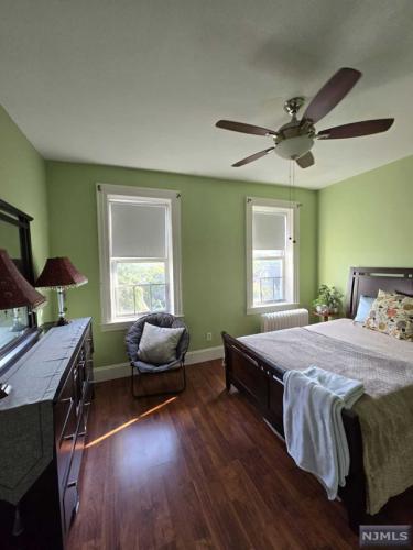 Photo of 325 79th Street 55, North Bergen NJ