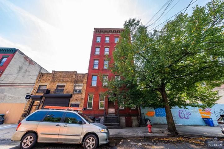 Photo of 207 15th Street, Jersey City NJ