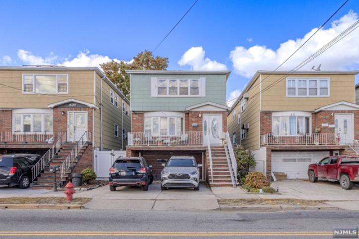 Photo of 609 Schuyler Avenue, Kearny NJ