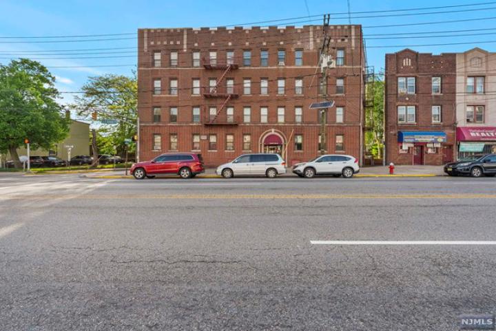 Photo of 1677 John F Kennedy Boulevard, Jersey City NJ