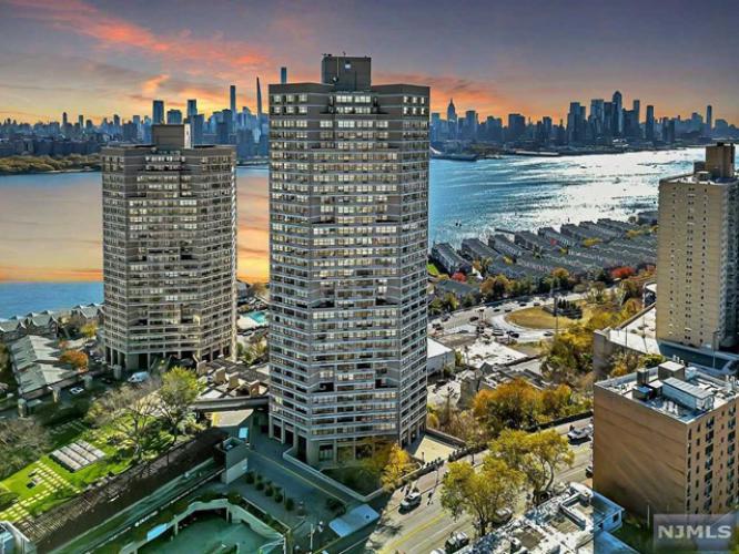 Photo of 7000 Boulevard East 22f, Guttenberg NJ