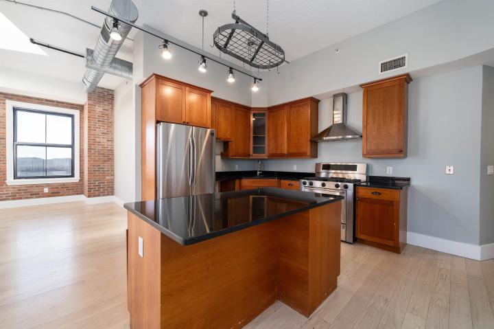 Photo of 100 Paterson Plank Road 502, Jersey City Heights NJ