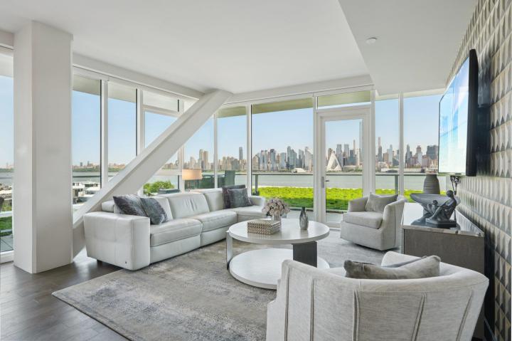 Photo of 800 Avenue At Port Imperi 305, Weehawken NJ