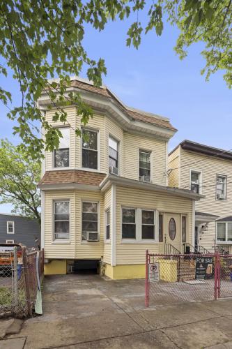 Photo of 58 Booraem Avenue, Jersey City Heights NJ