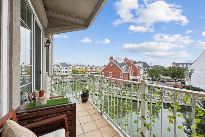 Photo of 205 Shearwater Court West 22, Jersey City Greenville NJ