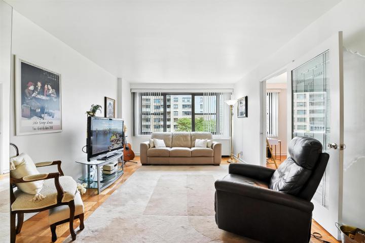 Photo of 225 St Pauls Avenue 8l, Jersey City Journal Square NJ