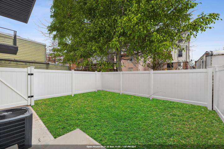 Photo of 119 Van Horne Street 1, Jersey City Bergen Lafayette NJ