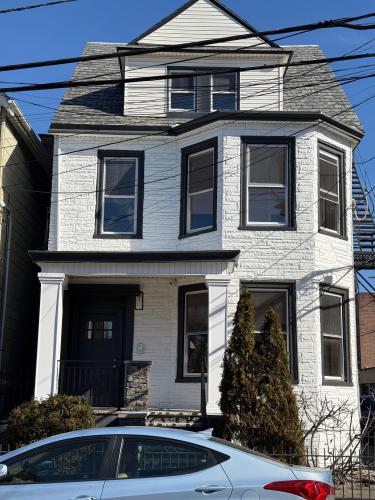 Photo of 530 45th Street