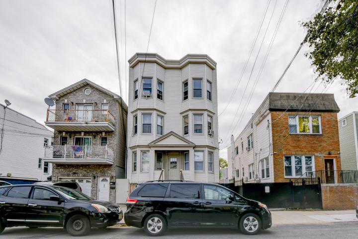 Photo of 30 Sheffield Street, Jersey City Greenville NJ