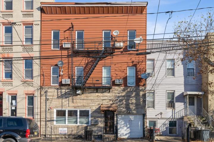 Photo of 40 Beacon Way, Jersey City Heights NJ