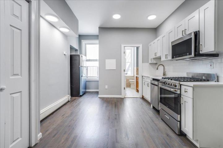 Photo of 402 Grand Street 3s302, Hoboken NJ