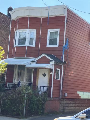 Photo of 583 Bramhall Avenue