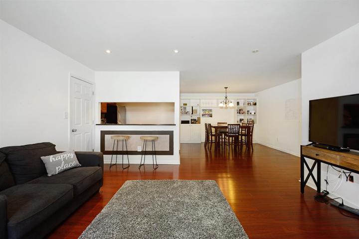 Photo of 71 Cottonwood Street, Jersey City West Bergen NJ