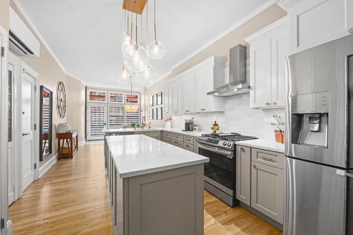 Photo of 911 Willow Avenue 1, Hoboken NJ