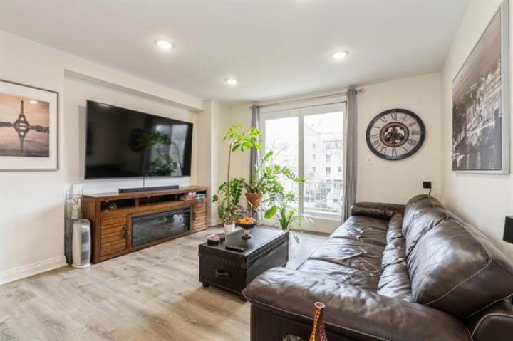 Photo of 101 Shearwater Court East 28, Jersey City Greenville NJ