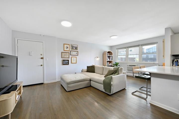 Photo of 1 Congress Street 304, Jersey City Heights NJ