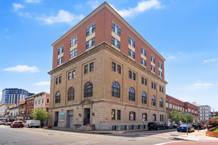 Photo of 769 Montgomery Street 211, Jersey City Journal Square NJ