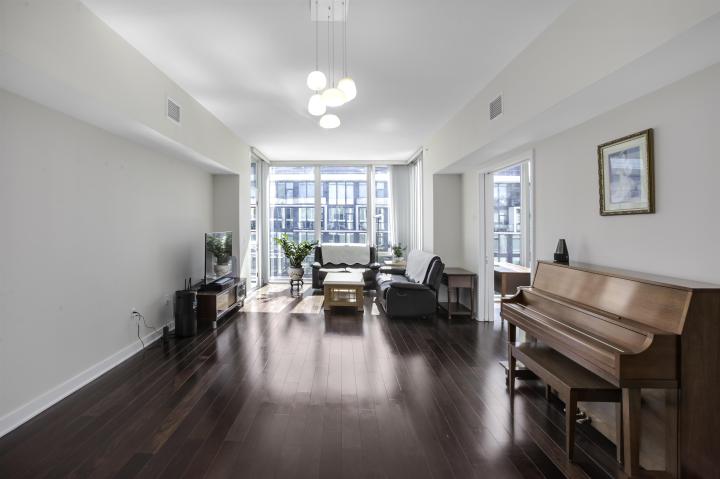 Photo of 1000 Avenue At Port Imperi 614