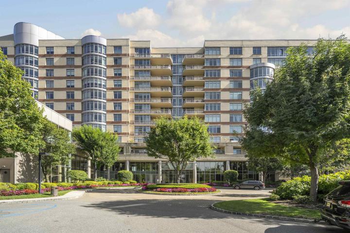 Photo of 8100 River Road 815, North Bergen NJ