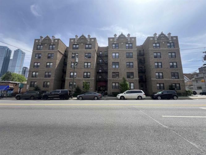 Photo of 2700 John F Kennedy Boulev 102, Jersey City Journal Square NJ
