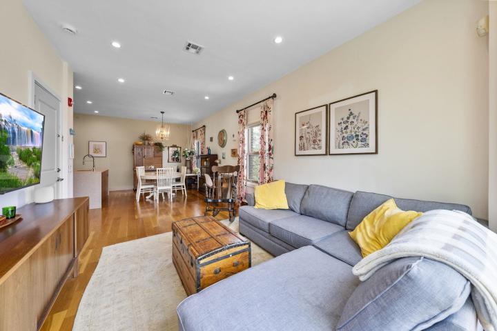 Photo of 390 1st Street 3, Jersey City Downtown NJ