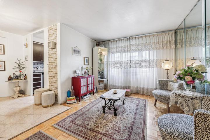 Photo of 8811 Bergenline Avenue 25, North Bergen NJ