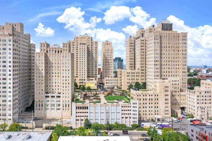 Photo of 4 Beacon Way 1407, Jersey City Journal Square NJ