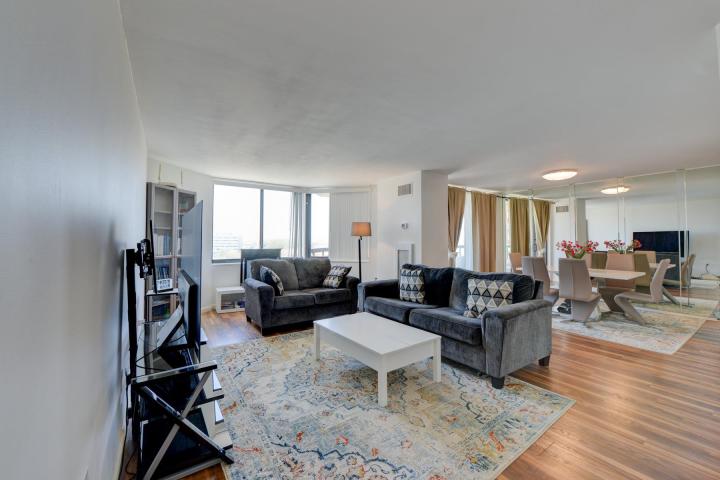 Photo of 530 Harmon Cove Tower 530, Secaucus NJ