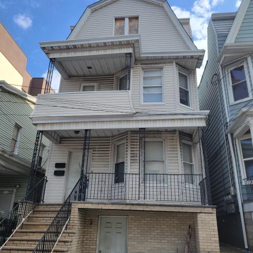 Photo of 166 Grant Avenue, Jersey City West Bergen NJ