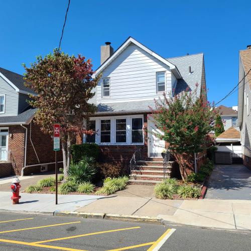 Photo of 8515 5th Avenue, North Bergen NJ