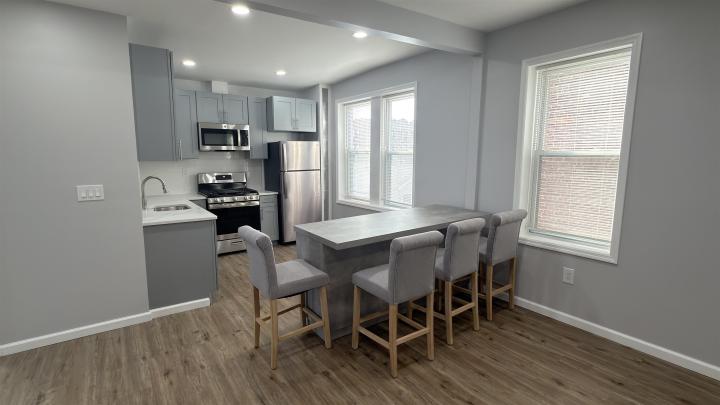 Photo of 201 45th Street D4