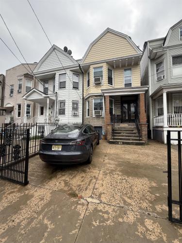 Photo of 223 Harrison Avenue, Jersey City West Bergen NJ