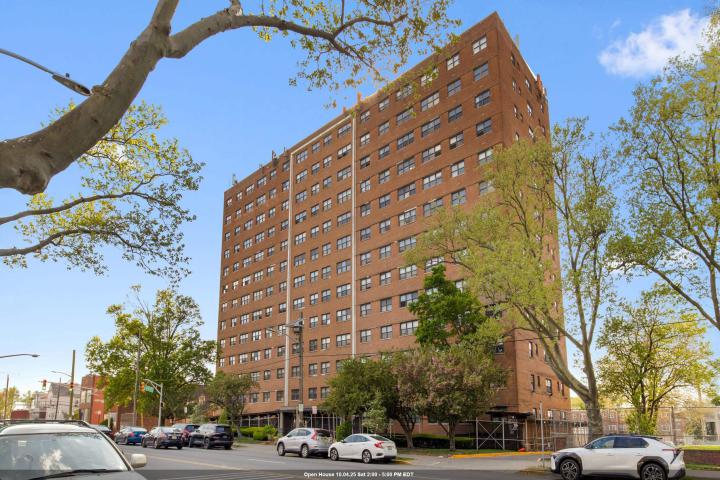 Photo of 1225 Kennedy Boulevard 2f, Bayonne NJ
